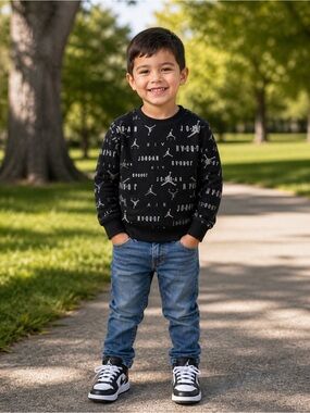 Jordan Kids Black Silver Logo Sweatshirt 4T Jumpman Crewneck